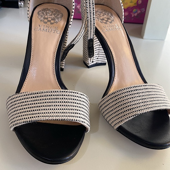 VINCE CAMUTO Sandals VC Corlina Striped Canvas Heels for Women Sz 7 / 37 - Picture 2 of 7